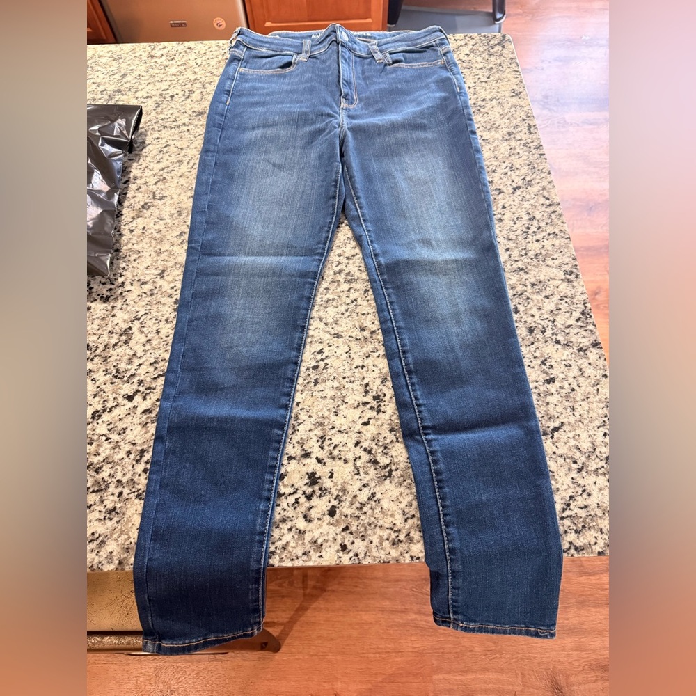 American Eagle High-Rise Jegging